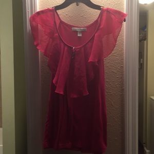 Pink top with rhinestone buttons❤️